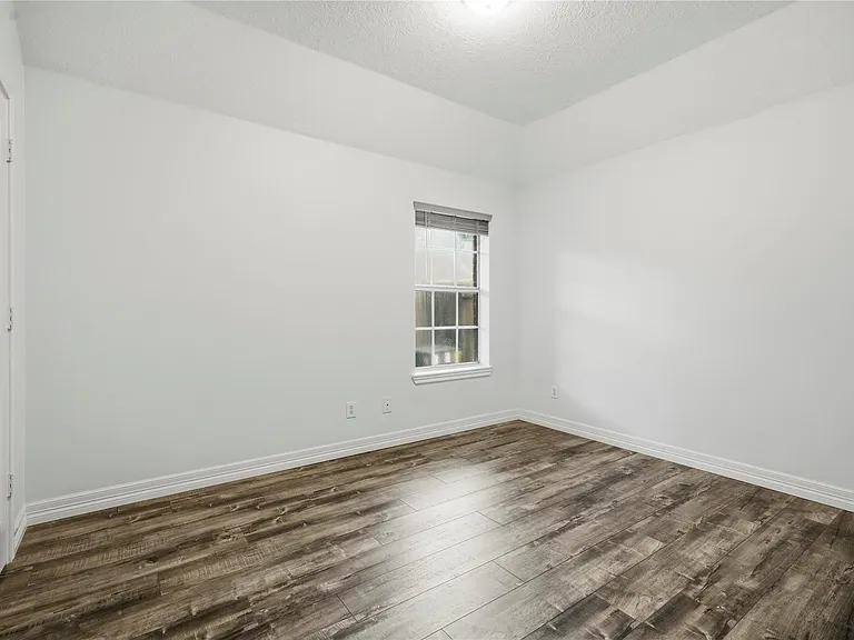 12242 Rutgers Park Ct — Photo 27