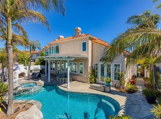 21221 Hillsdale Ln, Huntington Beach, CA 92646