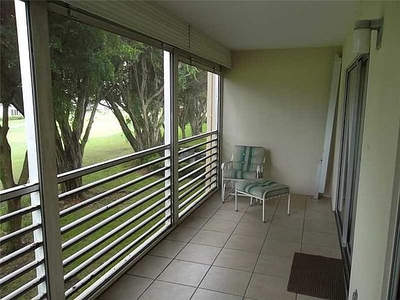 5th image of 3404 Bimini Ln APT E2