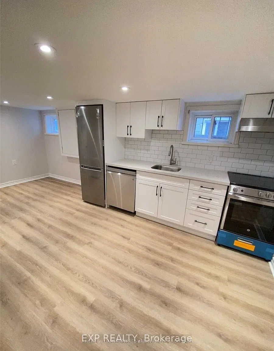 3 bed, $1,850 — Photo 3