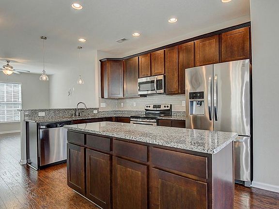 5th image of 5020 Spinel St