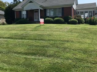 2416 Ironworks Rd, Winchester, KY 40391