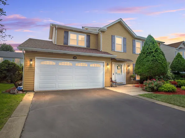 1915 Windmill Dr, Hanover Park, IL 60133