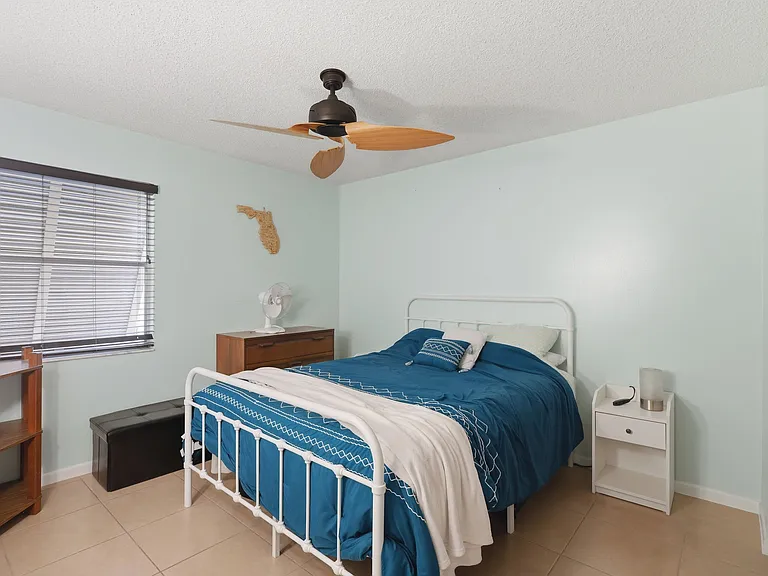 140 Orchid Woods Ct #1-13B — Photo 18