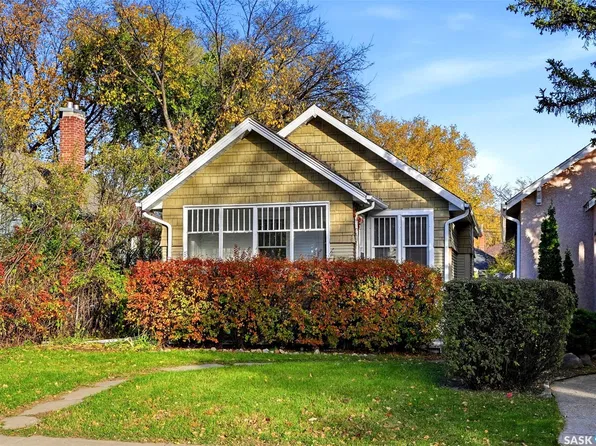 3129 Retallack Street, Regina, SK S4S 1T5