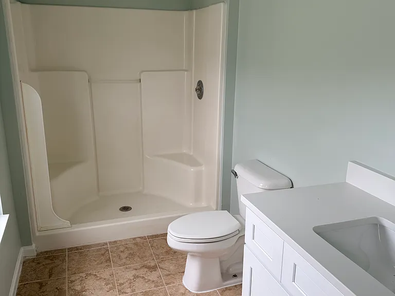 174 Sussex Ct — Photo 6