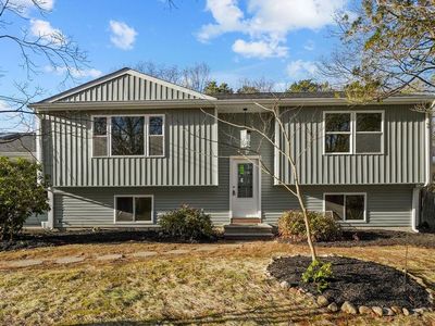 1075 Old Baptist Rd, North Kingstown, RI, 02852