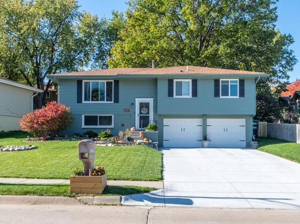 5616 S 139th St, Omaha, NE 68137
