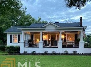 117 N Cave Spring St, Cedartown, GA 30125