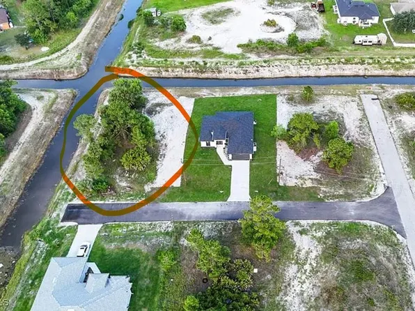 3101 Vilma Ave S, Lehigh Acres, FL 33976