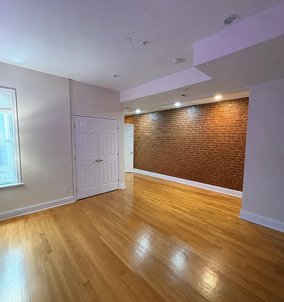 1 bed, $2,850 — Photo 1