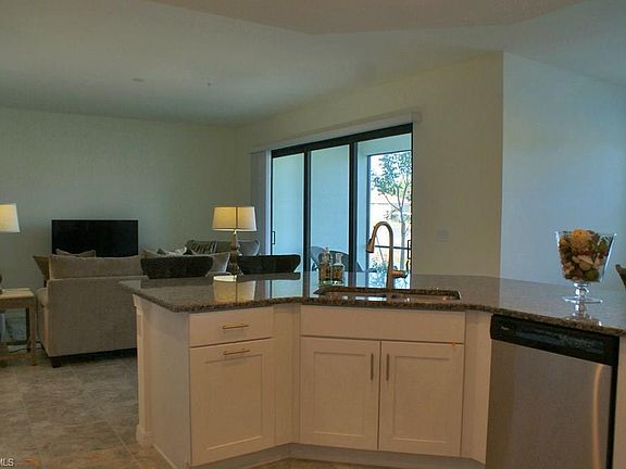 5th image of 15153 Palmer Lake Cir Unit 102