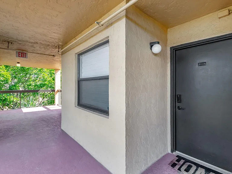 600 Egret Cir #7501 — Photo 26