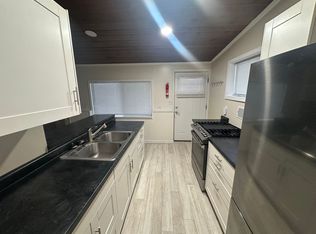 504 Stuart Ave #2, Kalamazoo, MI 49007