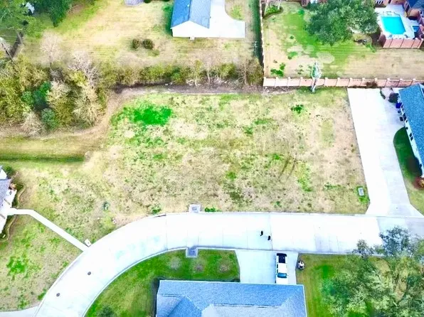 418 Rosella Dr, Thibodaux, LA 70301
