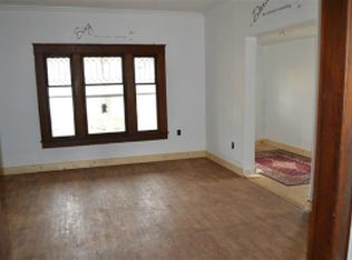 209 N Main St, Clarksburg, MO 65025