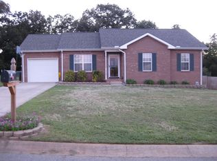 1438 Amy Ave, Clarksville, TN 37042