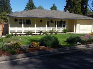 1024 Park St, Ashland, OR