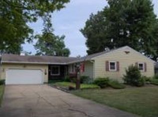 241 Fairground Blvd, Canfield, OH 44406