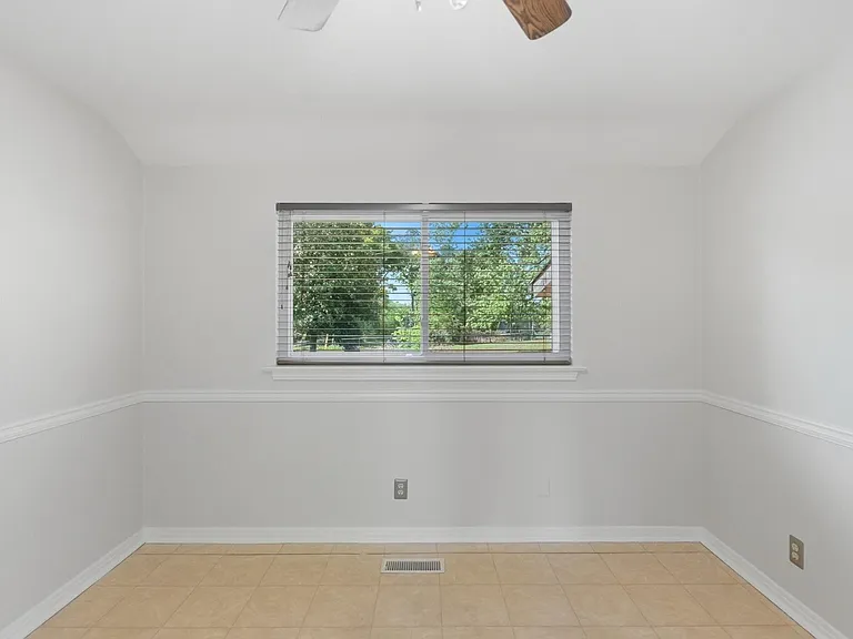 1276 Phils Dr — Photo 11