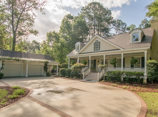 32 Ridge Rd, Beaufort, SC 29907
