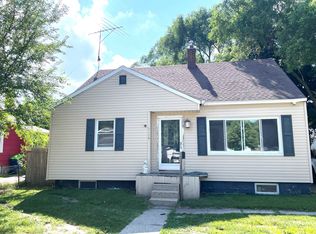 1115 N Henry St, Bay City, MI 48706