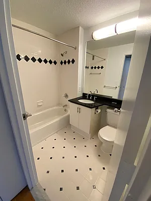 Rented by Bozzuto Management | media 17