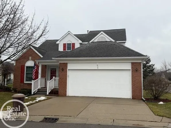 616 Eastway Cir #11, Lapeer, MI 48446