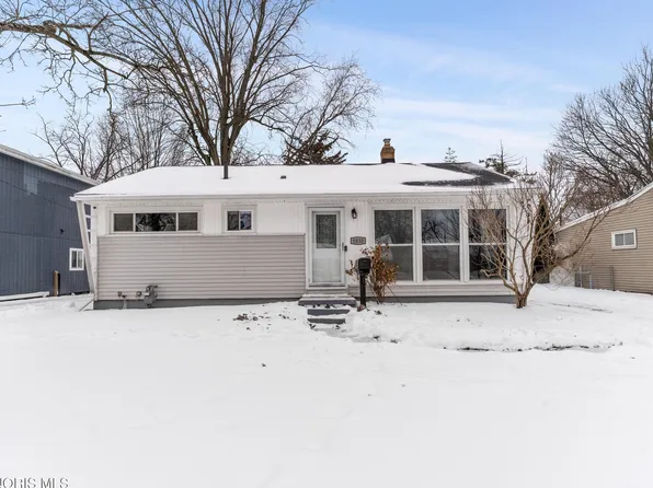 1033 Anderson Ave, Maumee, OH 43537