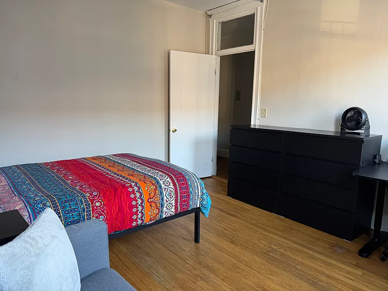 85 Park Dr #8 — Photo 3