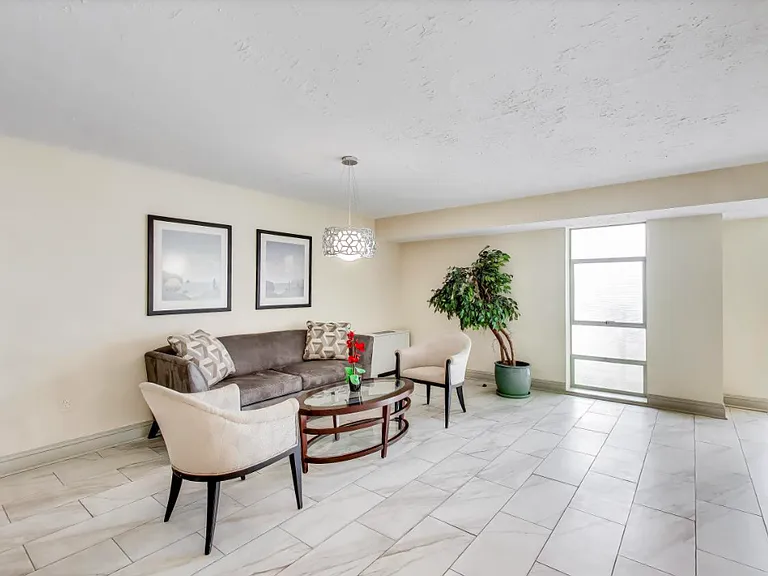 7420 Lakeview Dr #W405 — Photo 22