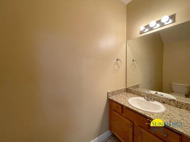 117 Tooke St — Photo 8