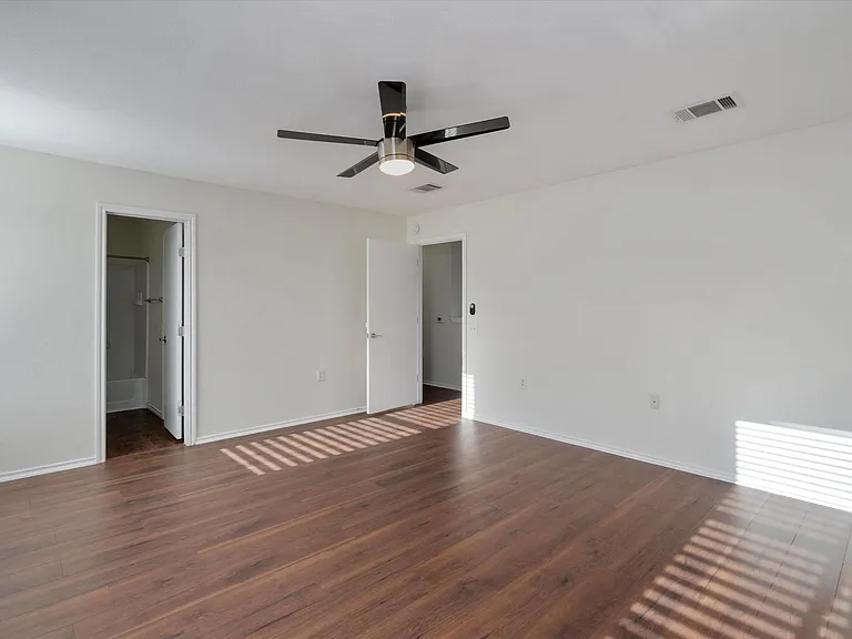 3516 Sand Dunes Ave — Photo 20