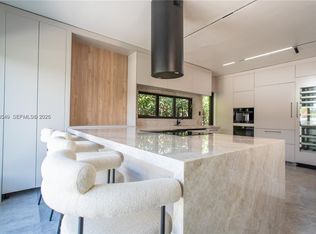 7850 Hawthorne Ave, Miami Beach, FL 33141