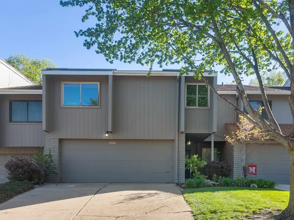 13950 Greenfield Rd, Omaha, NE 68138