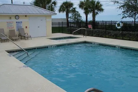 Beautiful 3 Bd/3.5ba Townhouse In Palm Bay — Photo 3