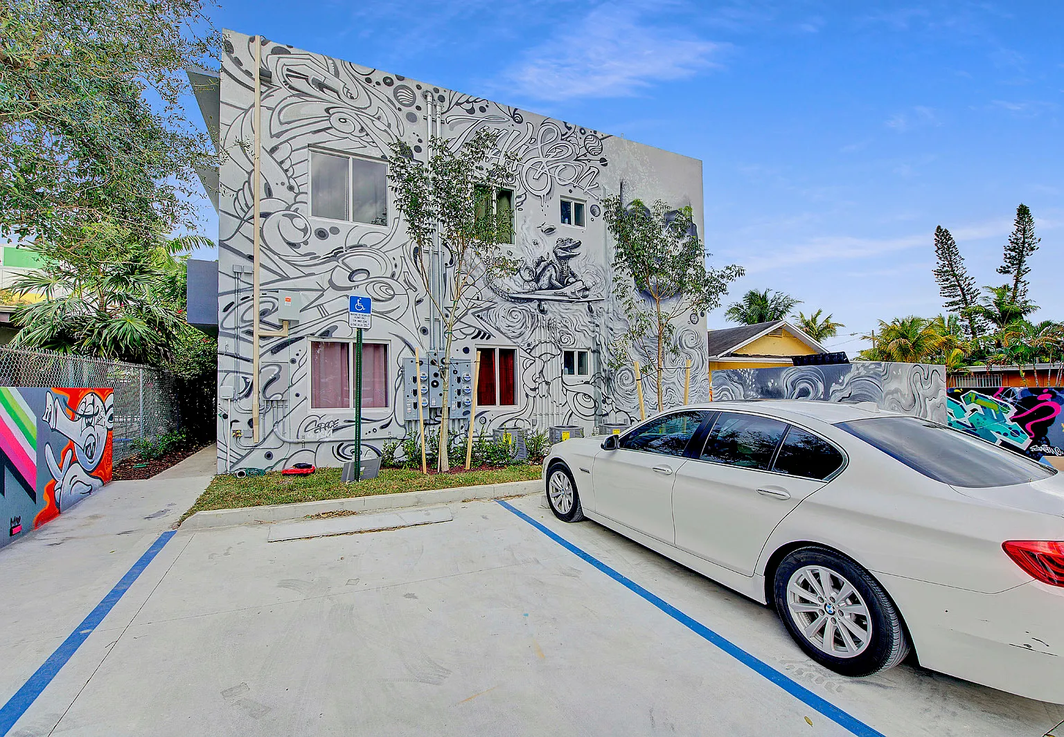 346 Northwest 35th Street - 4 — Photo 3