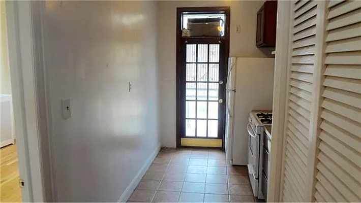 Rented by Dorsa Group | media 8