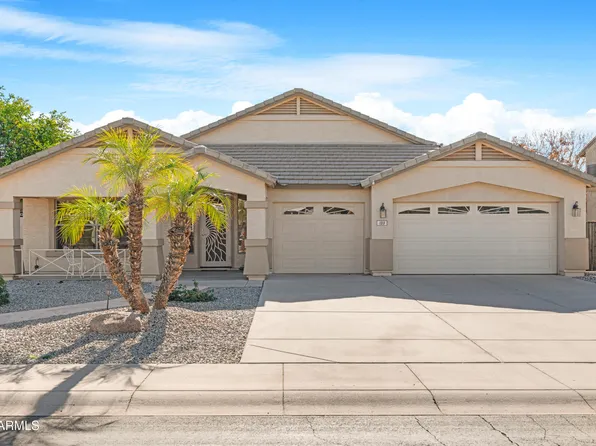 133 E CANYON CREEK Drive, Gilbert, AZ 85295