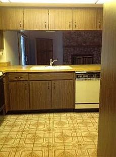 3rd image of 1511 Regal Ct