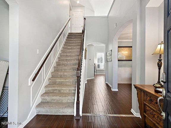 3rd image of 2517 Camco Ct