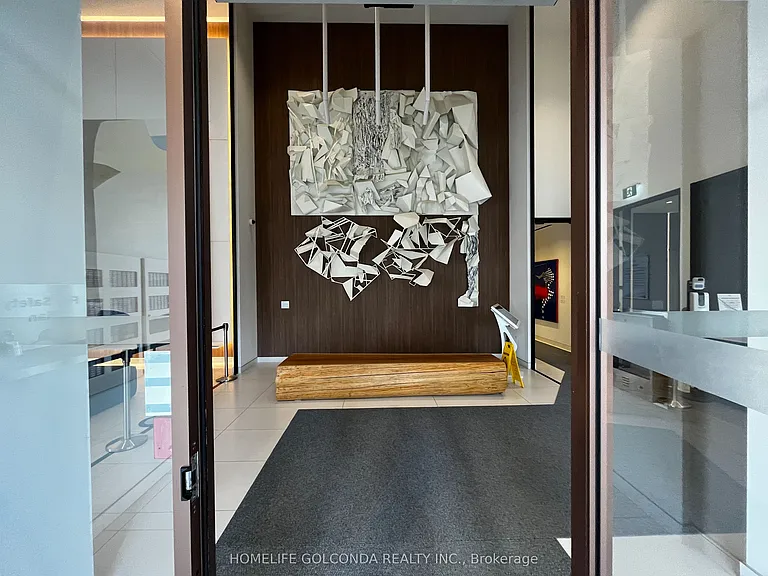 15 Lower Jarvis St #2711 — Photo 2