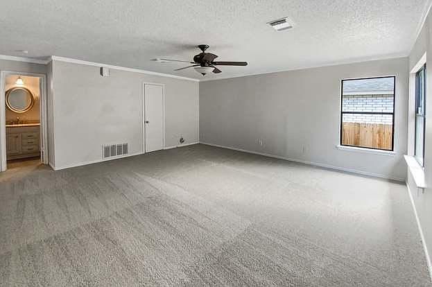 1st image of 7841 Pecan Hts