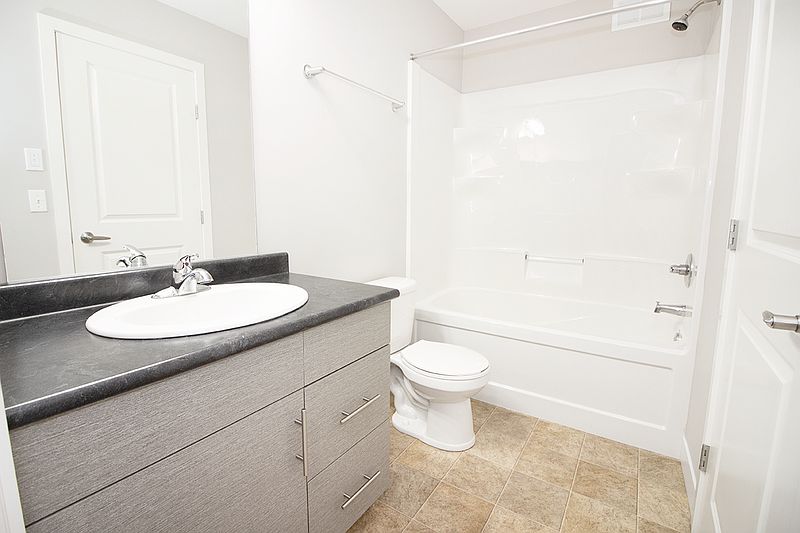 Winnipeg Townhouse for rent - 2 Bedrooms — photo 44