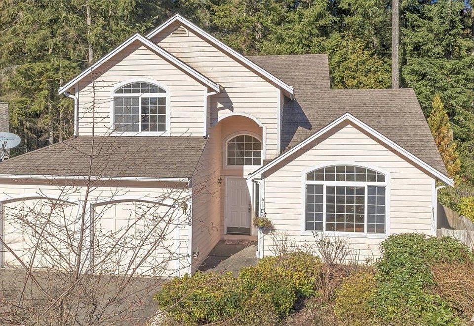 1st image of 1106 NW Poppy Ct