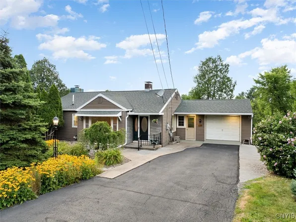 1148 Genesee St, Oneida, NY 13421