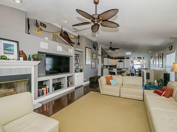 3rd image of 510 Oceanview Ave