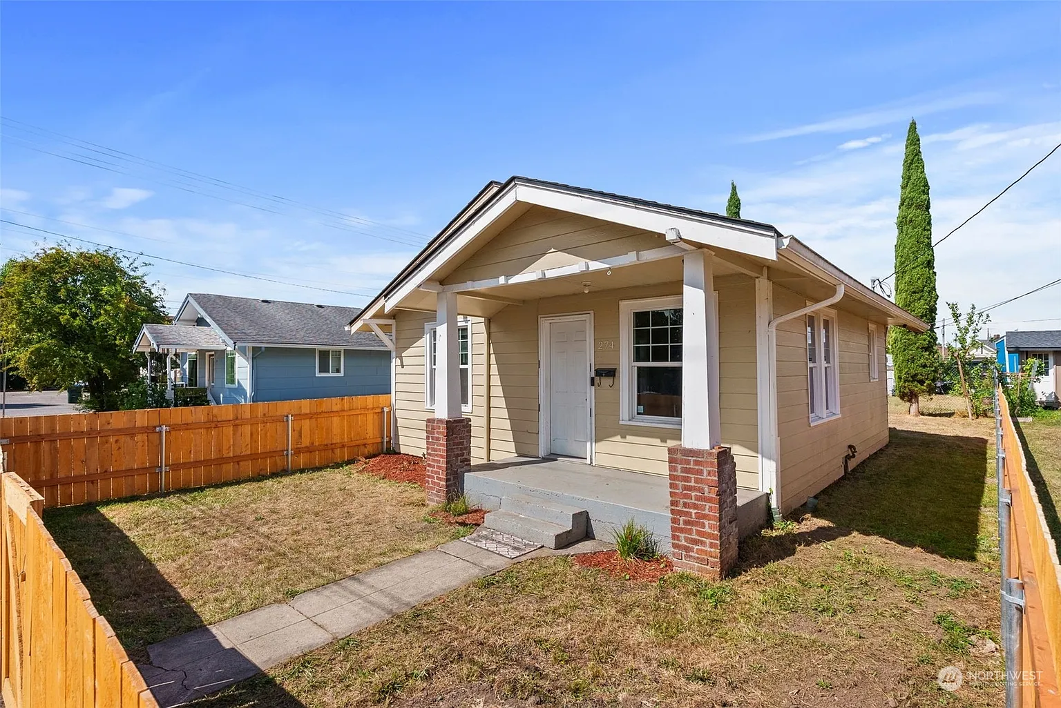 274 SW 1st Street photo 1