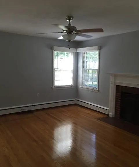 305 W Leicester St — Photo 3