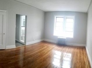 428 E 22nd St #4P, Brooklyn, NY 11226